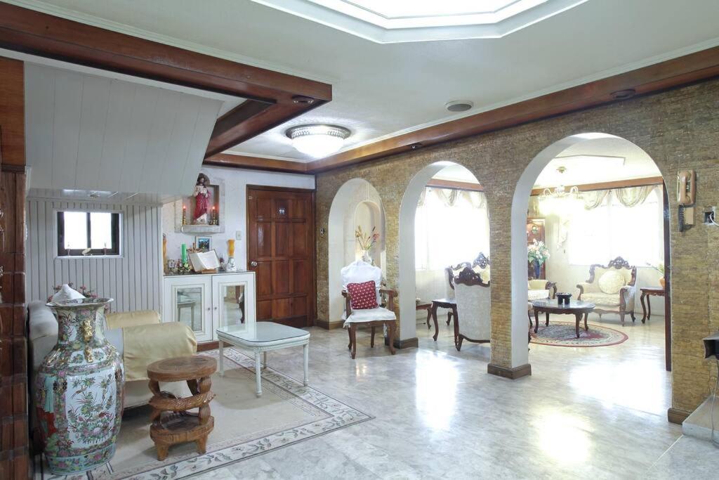 Big House In Quezon City มะนิลา ภายนอก รูปภาพ