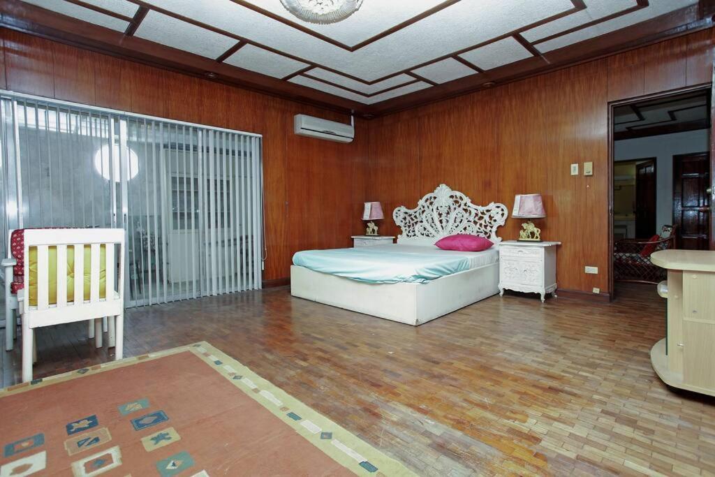 Big House In Quezon City มะนิลา ภายนอก รูปภาพ